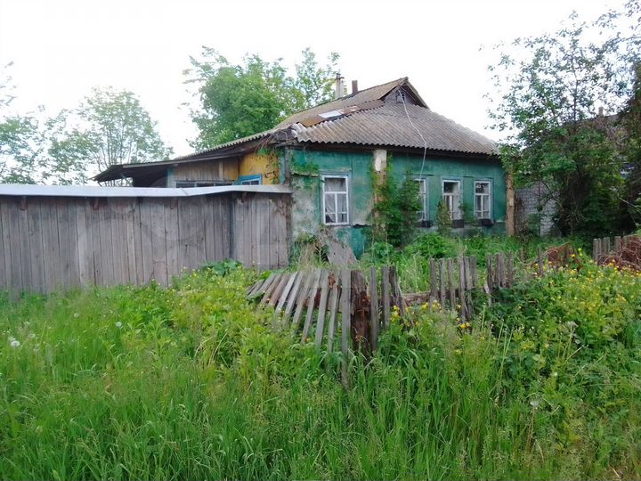 Дом 48 м² на участке 50 сот.