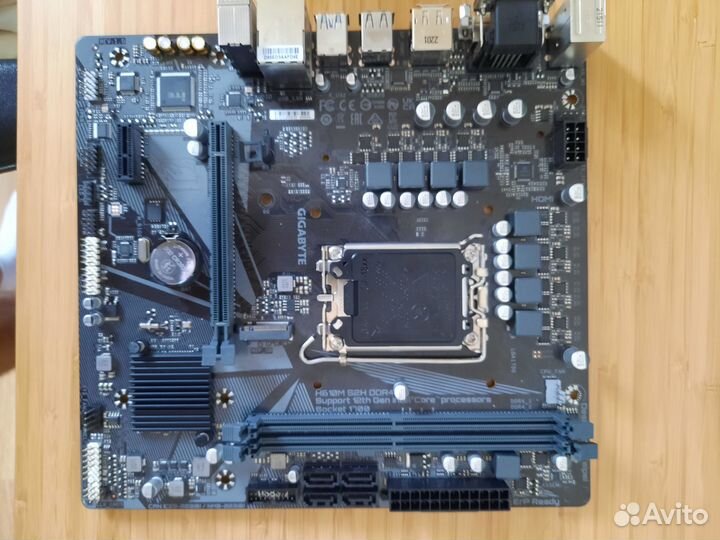 LGA 1700 Gigabyte H610M S2H DDR4 (неисправна)