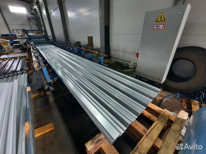 Профнастил оцинкованный окрашенный нс-35 0,55х1000