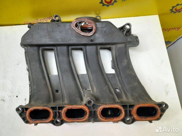 Впускной коллектор Renault Megane 2 E0A Aa седан