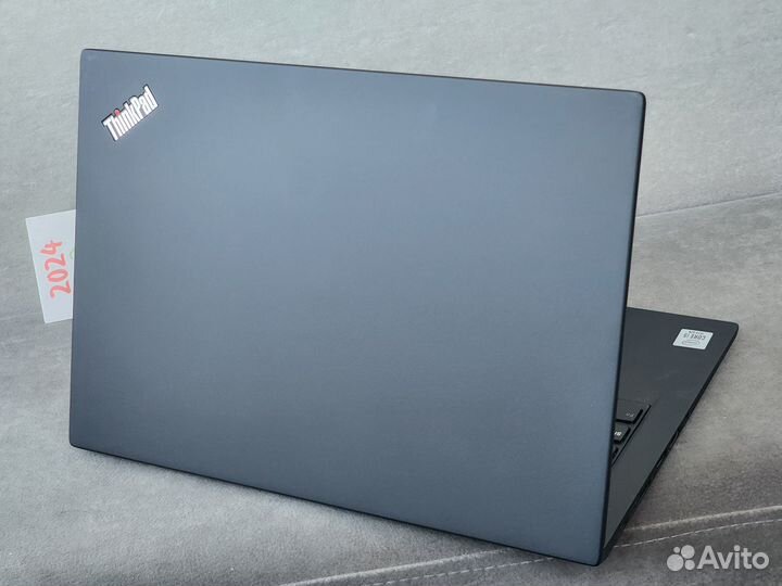 Тонкий Крепкий Мощный ThinkPad X390 i5-10210 4ядра