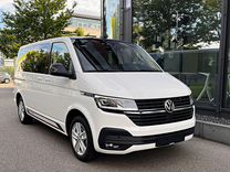 Volkswagen Multivan 2.0 AMT, 2023, 9 950 км, с пробегом, цена 2 750 000 руб.