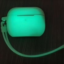 Светящийся силиконовый чехол для Airpods Pro