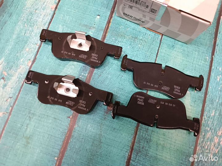 Передние колодки тормозные бмв F20 F23 новые