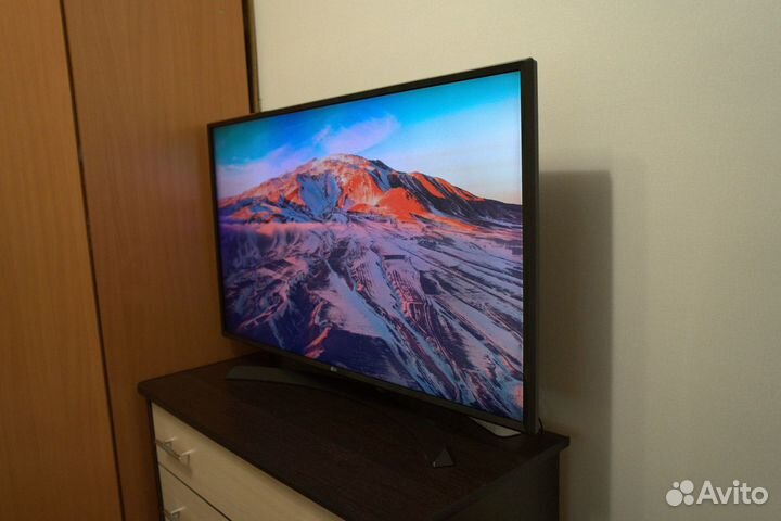 LG 43UJ634V телевизор