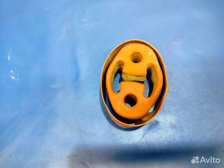 Подушка глушителя/катализатора Ford Focus 1