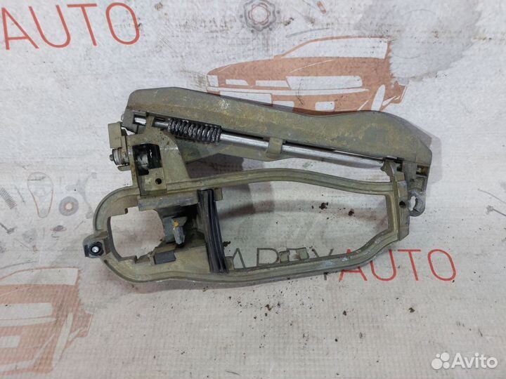 Скелет ручки правая сторона BMW X5 E53