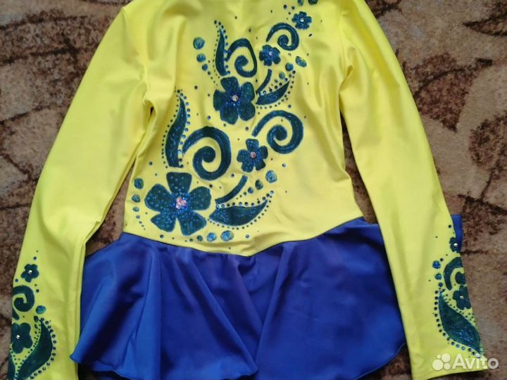 Костюм для фигурного катания