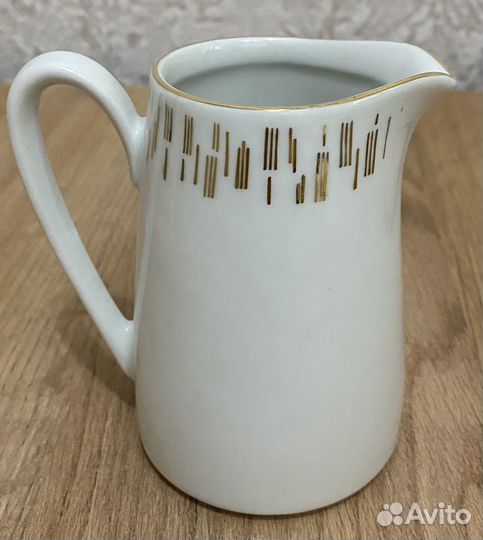 Предметы фарфорового сервиза ГДР Kahla 1957-64 гг