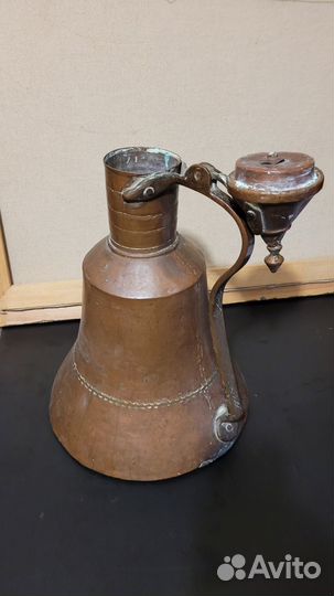 Медный кувшин (гугум)