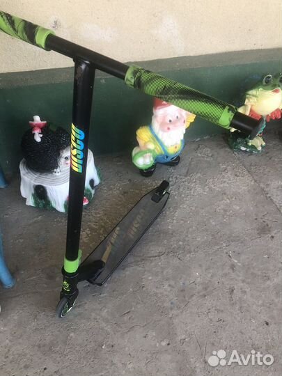 Трюковой самокат