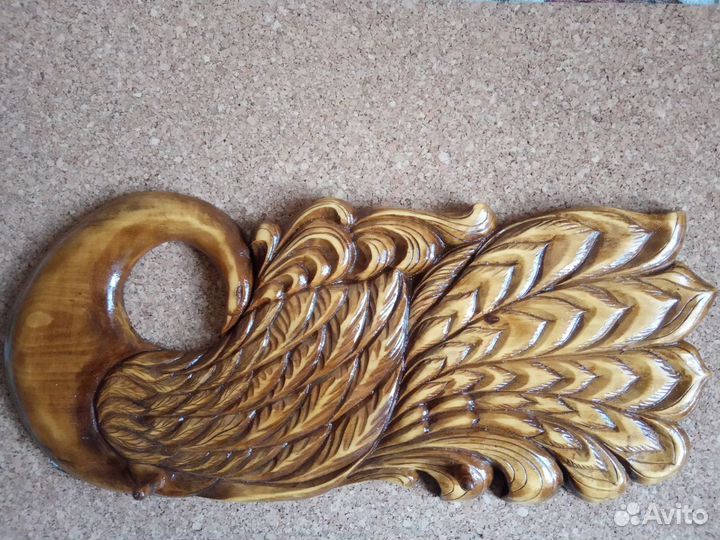 Декоративная вешалка 