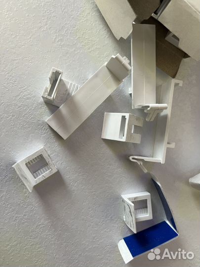 Крепежи для жалюзи