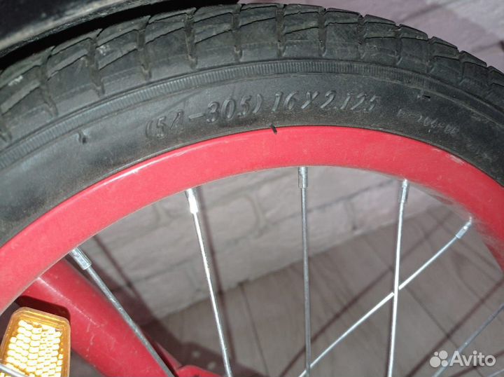 Детский велосипед 16