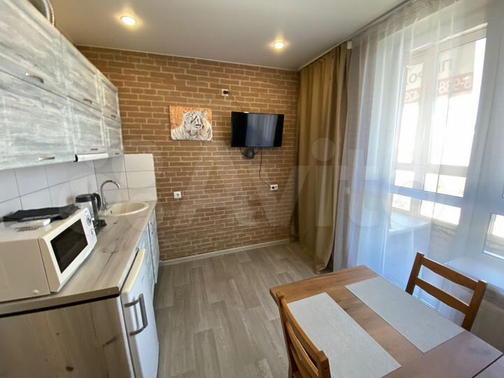 1-к. квартира, 37 м², 15/17 эт.