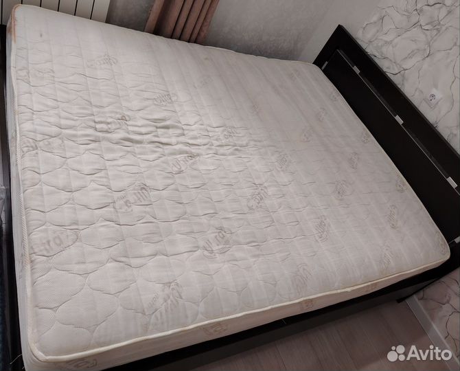 Матрас 160х200 бу