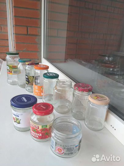Банки стеклянные, новые с крышкой 