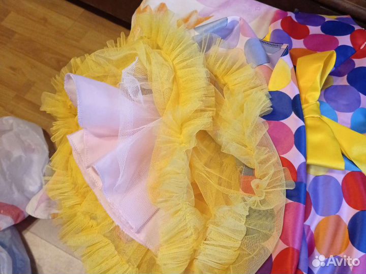 Платье для девочки новое
