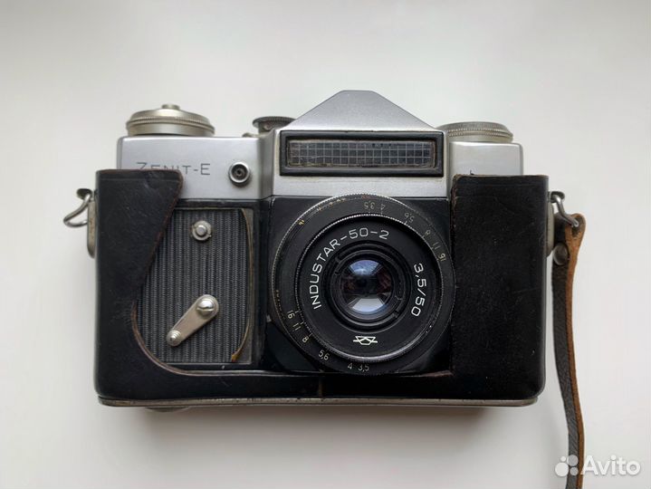 Плёночный фотоаппарат 1977 Зенит-Е Индустар-50-2