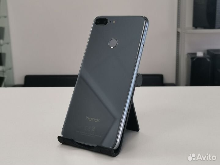 HONOR 9 Lite, 3/32 ГБ