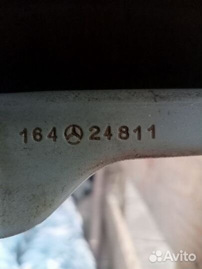 Передние крылья на мерседес GL 320 кузов 164