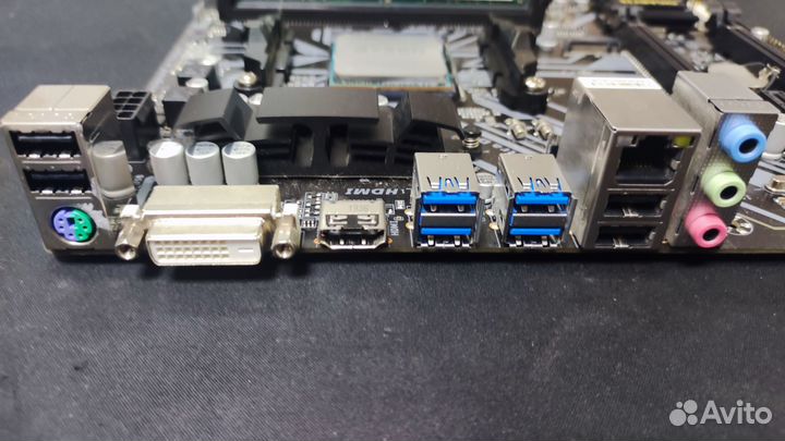 Комплект AM4 на ryzen 5 3500 + 16GB DDR4