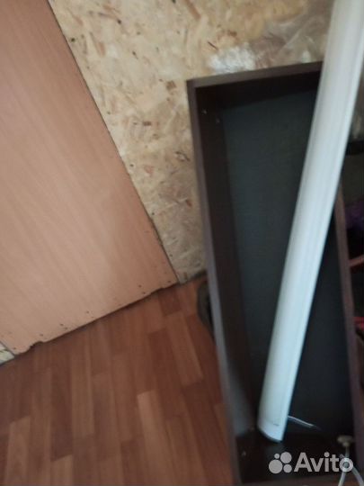 Продам кухонный гарнитур в хорошим состоянии