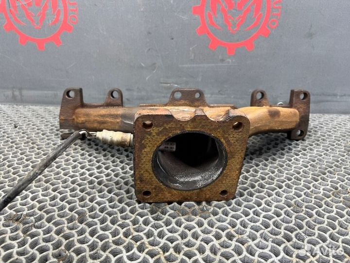 Коллектор выпускной Chrysler Voyager 4 2.4 EDZ