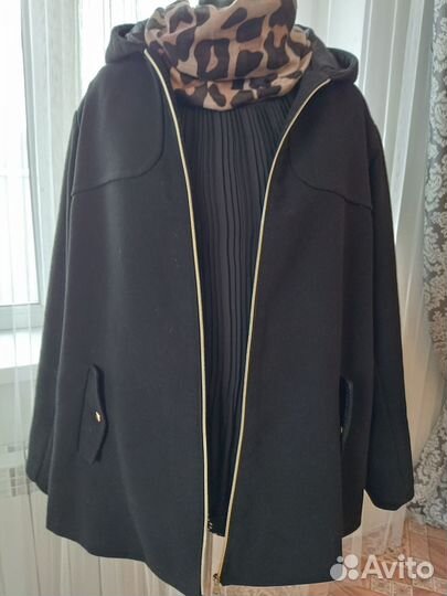 Брендовая драповая куртка 62 размера
