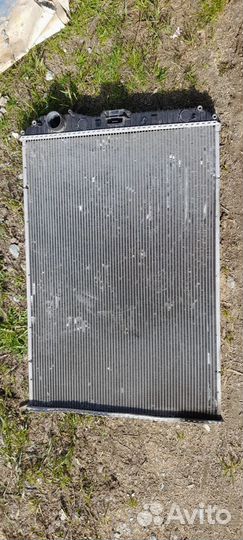 Радиатор охлаждения mercedes axor