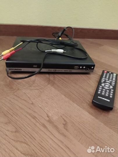 Dvd плеер hyundai H-DVD5062