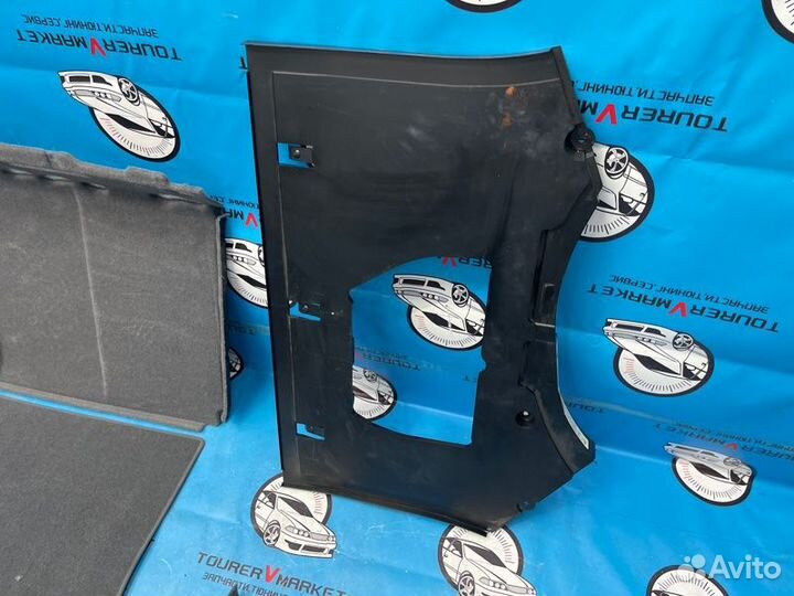 Обшивка багажника Bmw 7-Series E66 N62B48B 2006