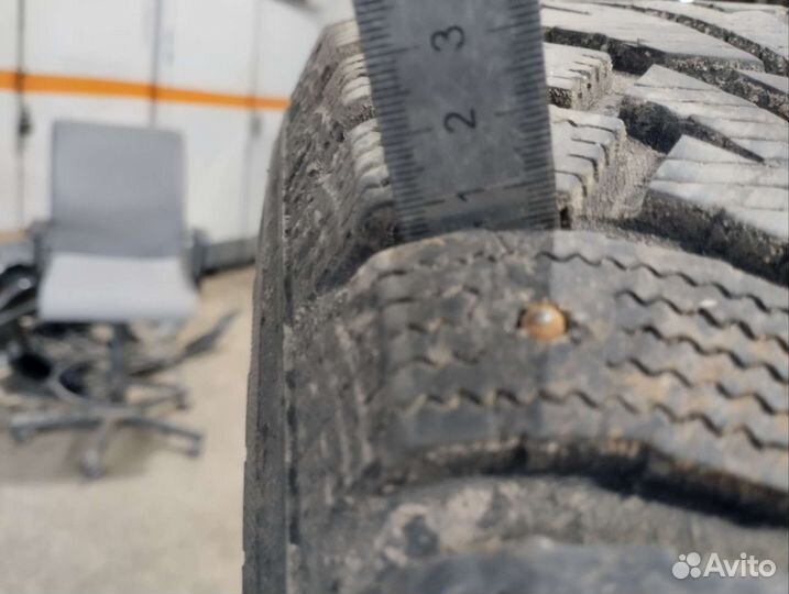 Hankook Winter I'Pike 215/65 R16