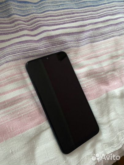 Samsung Galaxy A10, 2/32 ГБ