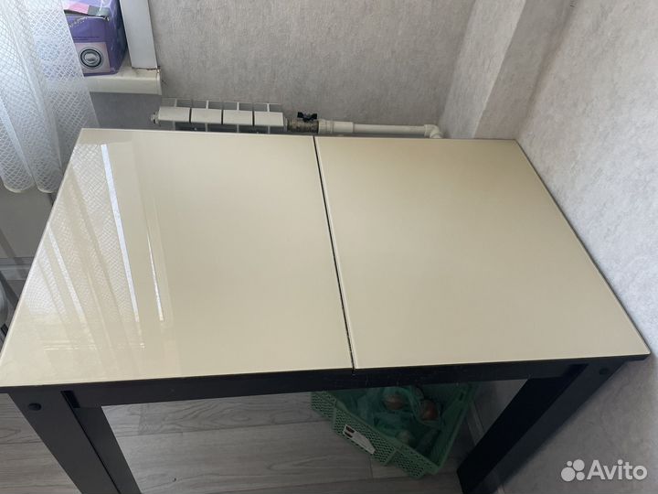 Кухонный стол