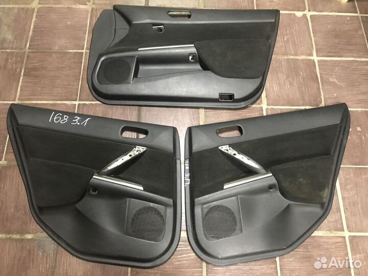 Дверные карты Nissan Teana J32