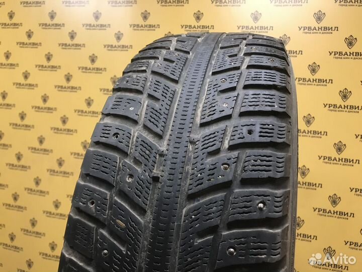 Kumho I'Zen KW22 235/65 R17 108
