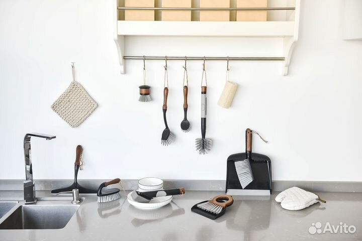 Совок и щетка из пластика, ручка бамбук Green Livi