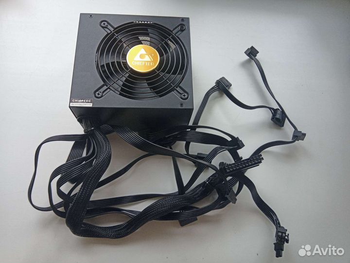 Блок питания Chieftec Proton 500W, гарантия