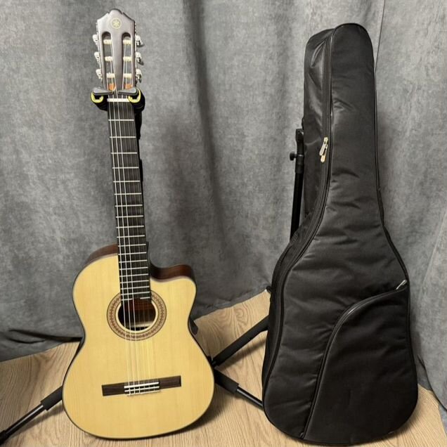 Классическая гитара Yamaha CG192С новая