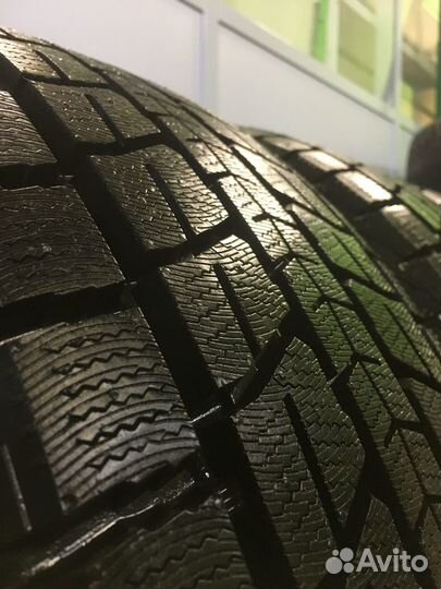 Dunlop Winter Maxx SJ8 235/55 R17 99R