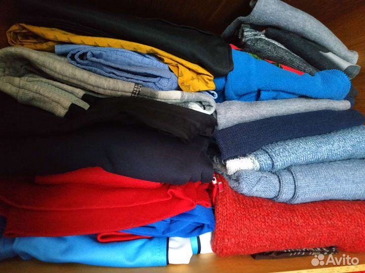 Вещи разные на мальчика 3-15 лет,много