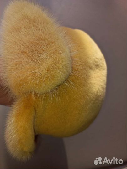 Шапка из канадской норки женская