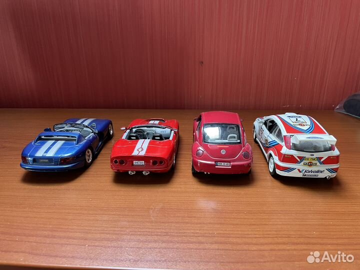 Модели машин Burago 1/24