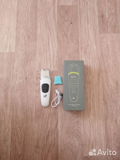 Портативный скрабер для лица