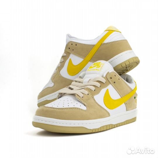 Кроссовки Nike Wmns Dunk Low 'Lemon Drop'