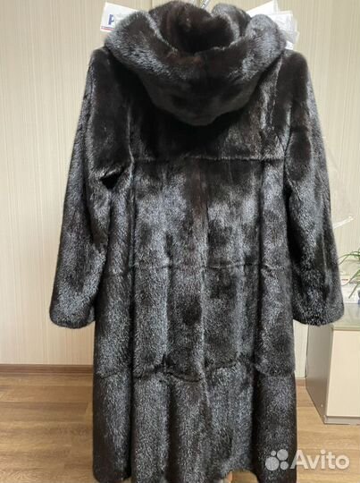Шуба норковая с капюшоном