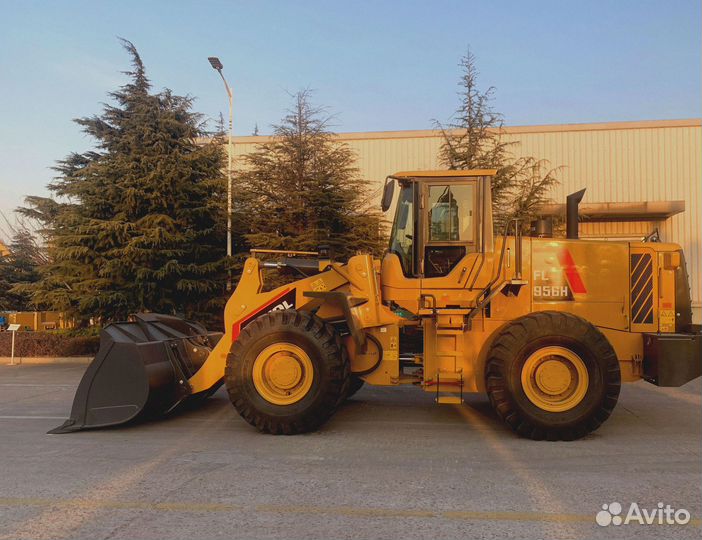 Фронтальный погрузчик Lovol FL956H, 2024