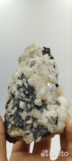 Интересная друза флюорита по галениту и сфалериту