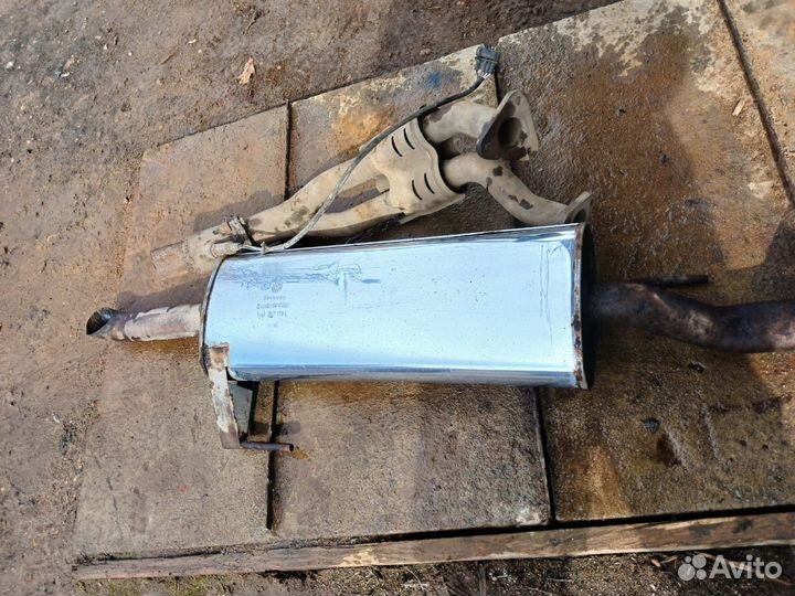 Volkswagen Passat B4, VR6 (выхлопная и штаны)